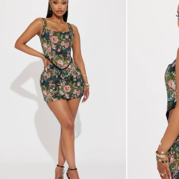 Fashion Nova Tops - Fashion Nova Floral Corset Top - Pink and Green